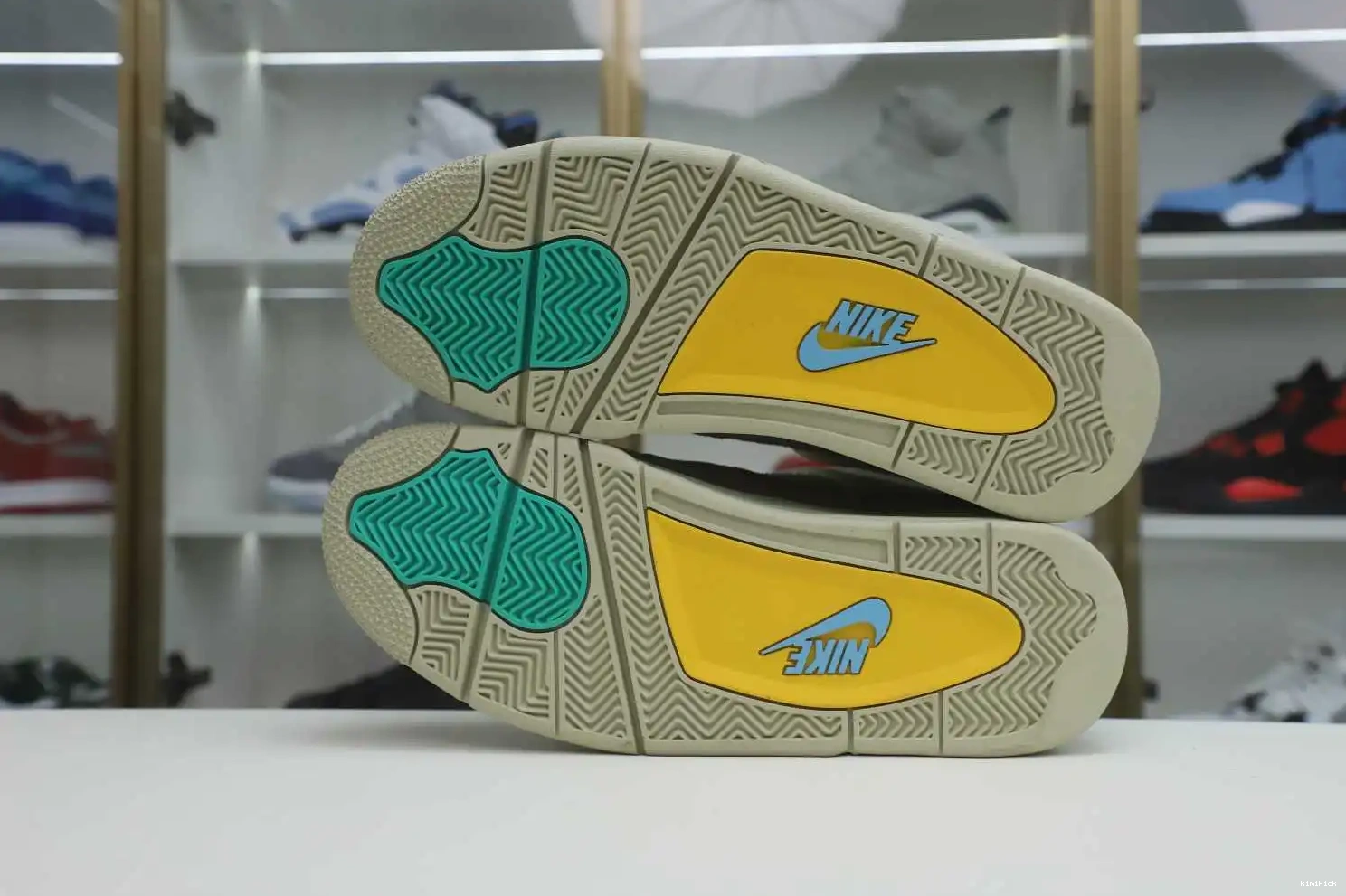 RETRO 'TAUPE Kimikick LA UNION X AIR HAZE' 4 JORDAN 0519